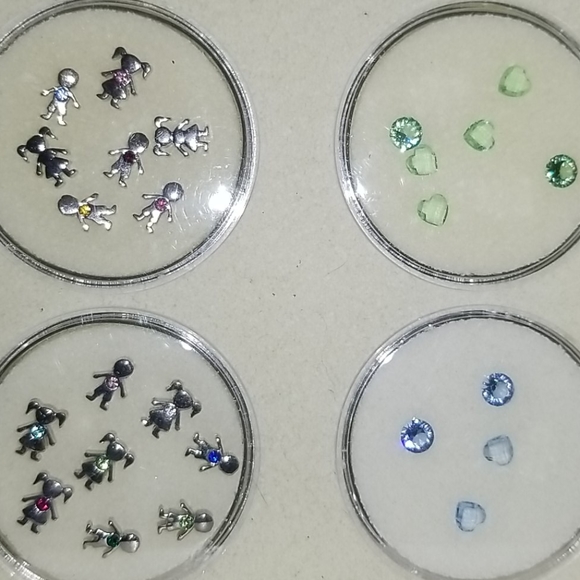 Locket Charms - Picture 7 of 14